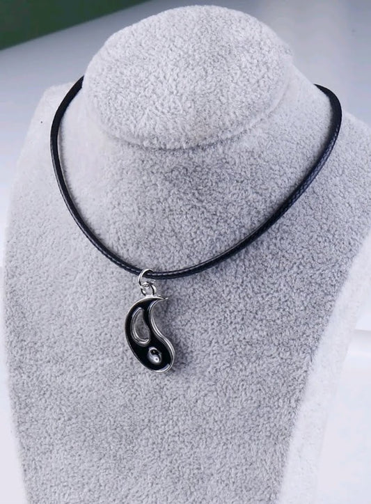 2pc Yin Yang Pendant Necklace