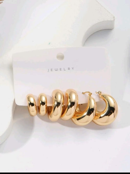 3 Pairs Classic Gold Circular C-Shape