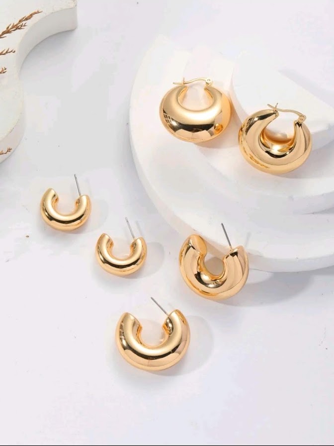 3 Pairs Classic Gold Circular C-Shape